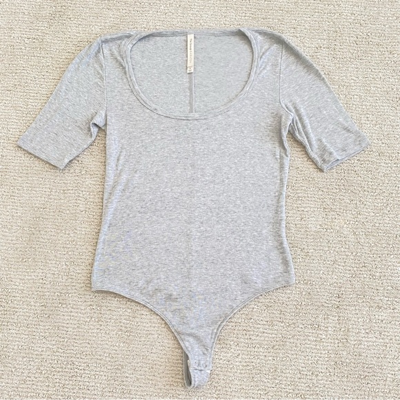 Babaton Maynard Bodysuit - Picture 4 of 11
